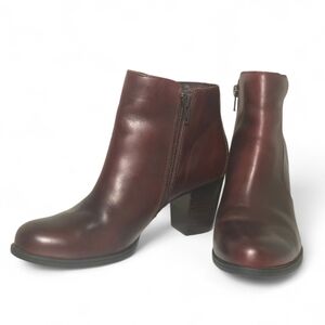 Born Leather Ankle Boots | Women’s Size 8 | Excellent Condition